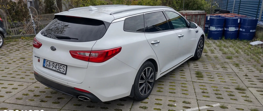 Kia Optima cena 76875 przebieg: 164000, rok produkcji 2019 z Gdynia małe 497